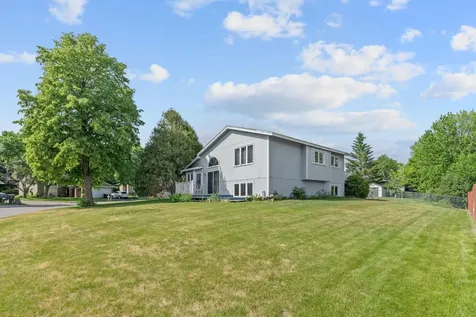14655 Greenridge Lane Burnsville MN 55306