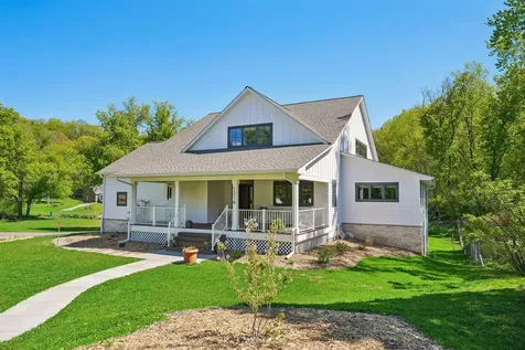 1316 3rd Street Mendota MN 55150