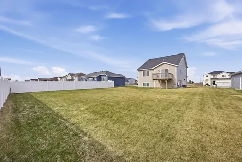 1800 41st Street S Moorhead MN 56560