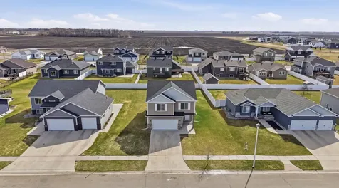 1800 41st Street S Moorhead MN 56560