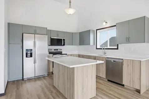 1800 41st Street S Moorhead MN 56560