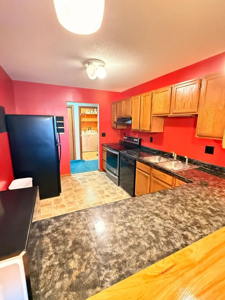 2550 18th Street S Fargo ND 58103