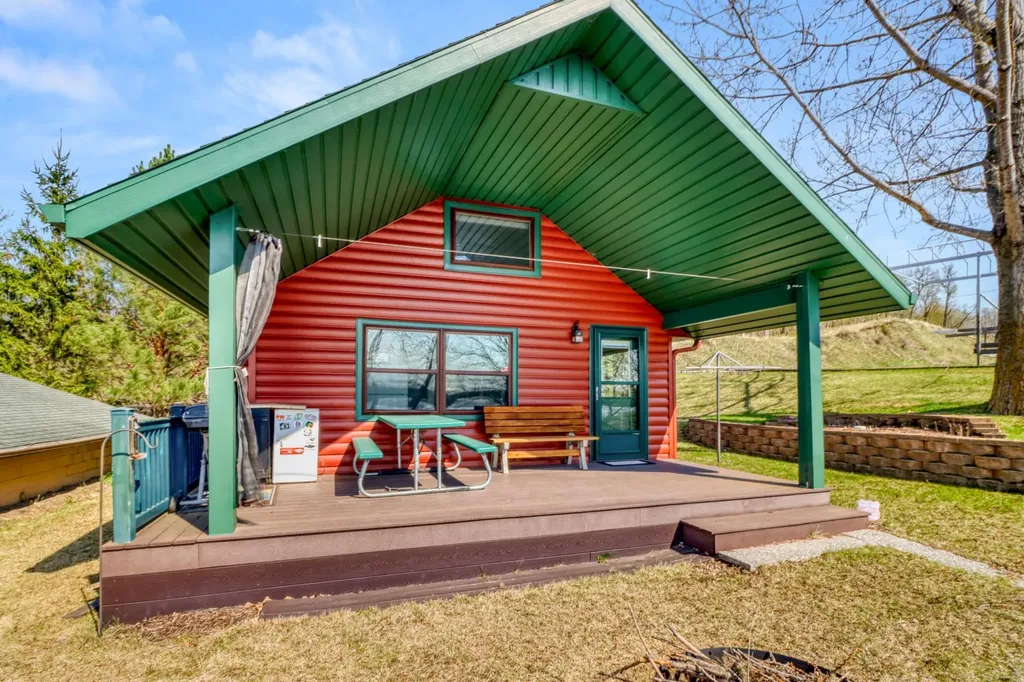 47166 Franklin Court Pelican Rapids MN 56572