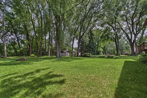 783 Berwood Avenue Vadnais Heights MN 55127