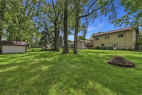 783 Berwood Avenue Vadnais Heights MN 55127