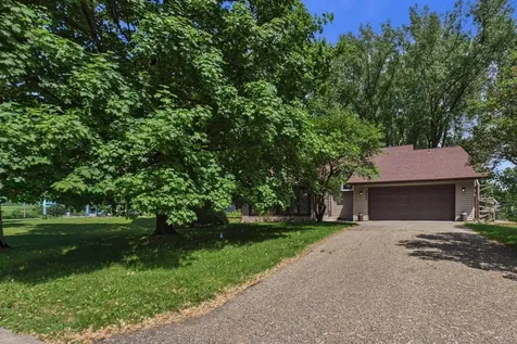 783 Berwood Avenue Vadnais Heights MN 55127