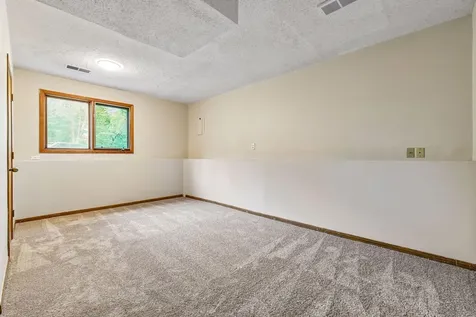 18710 28th Avenue N Plymouth MN 55447