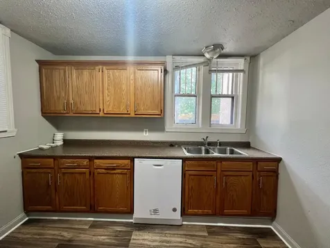 214-216 12th Street S Fargo ND 58103