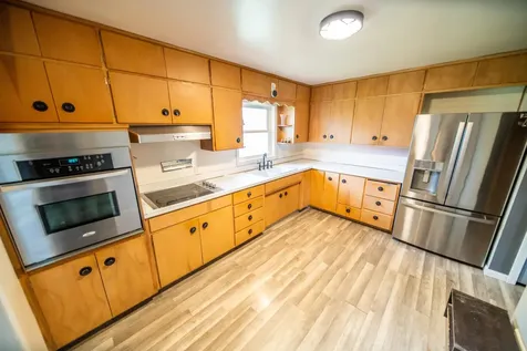 301 5th Ave NW Dodge Center MN 55927