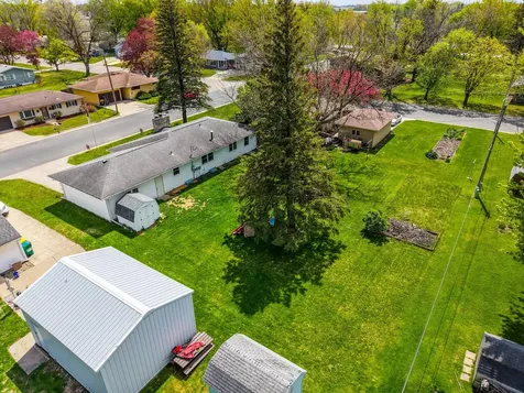 301 5th Ave NW Dodge Center MN 55927