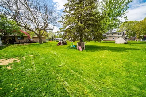 301 5th Ave NW Dodge Center MN 55927