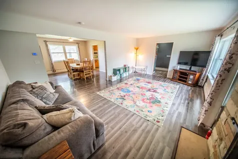 301 5th Ave NW Dodge Center MN 55927
