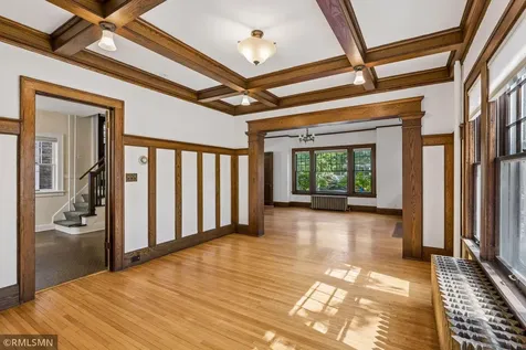 2517 W 42nd Street Minneapolis MN 55410