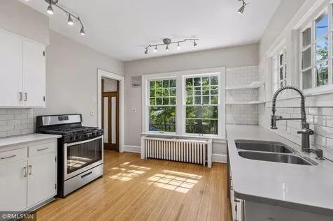 2517 W 42nd Street Minneapolis MN 55410