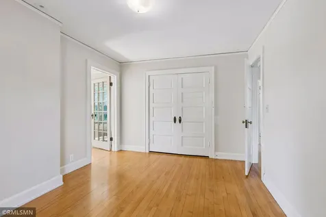 2517 W 42nd Street Minneapolis MN 55410