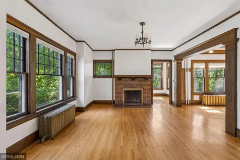 2517 W 42nd Street Minneapolis MN 55410