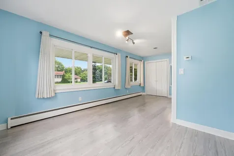 613 Monroe Street S Shakopee MN 55379