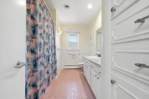613 Monroe Street S Shakopee MN 55379
