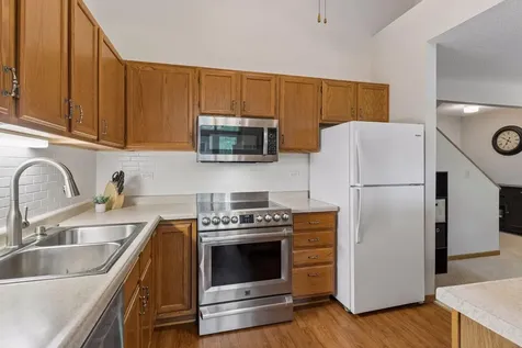 3240 Old Highway 8 Saint Anthony MN 55418