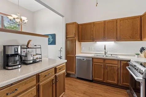 3240 Old Highway 8 Saint Anthony MN 55418
