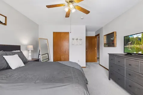 3240 Old Highway 8 Saint Anthony MN 55418