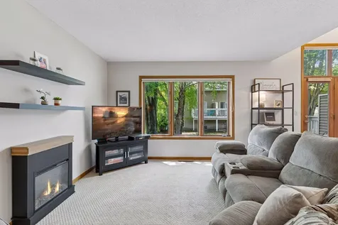 3240 Old Highway 8 Saint Anthony MN 55418