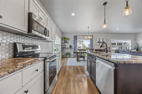 3037 Prairie Farms Circle S Fargo ND 58104