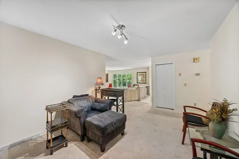 18885 Valley View Road Eden Prairie MN 55346