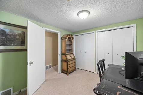 18885 Valley View Road Eden Prairie MN 55346