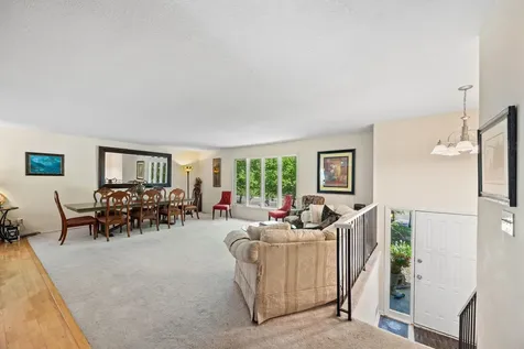 18885 Valley View Road Eden Prairie MN 55346