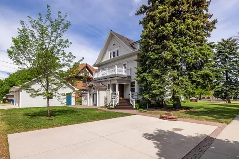 1100 3rd Avenue S Fargo ND 58103