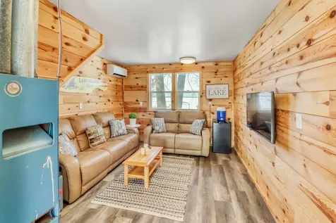 1324 E Shore Drive Detroit Lakes MN 56501