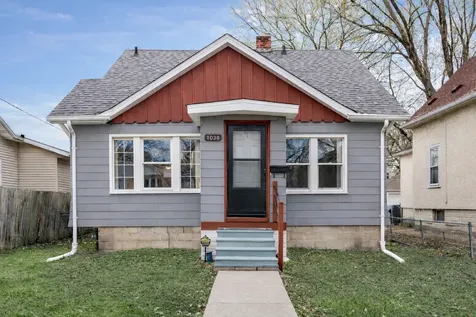 1038 23rd Avenue SE Minneapolis MN 55414