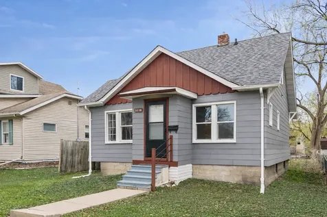 1038 23rd Avenue SE Minneapolis MN 55414