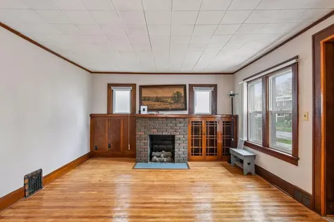 1038 23rd Avenue SE Minneapolis MN 55414