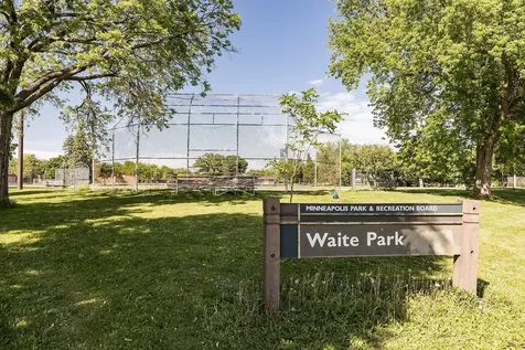3255 Garfield Street NE Minneapolis MN 55418