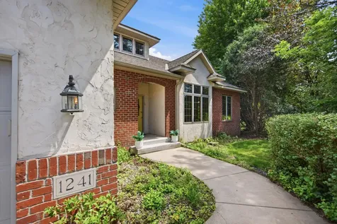 1241 Oryan Trail N Stillwater MN 55082