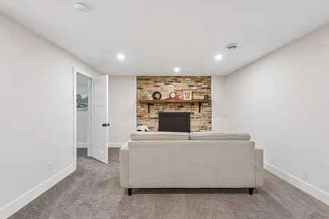 4921 Trillium Lane Edina MN 55435