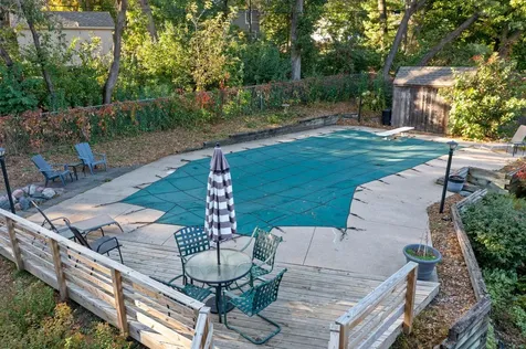 4848 Arlington Drive Hopkins MN 55343