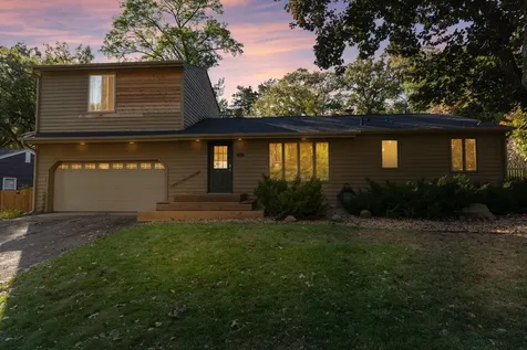 4848 Arlington Drive Hopkins MN 55343