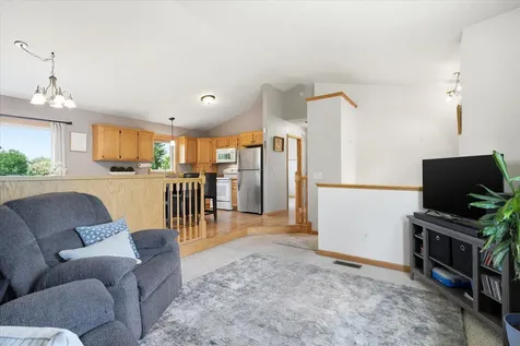 1109 Pond View Drive Braham MN 55006
