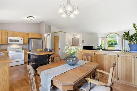 1109 Pond View Drive Braham MN 55006