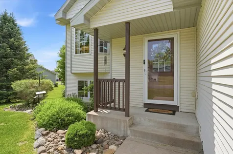1109 Pond View Drive Braham MN 55006