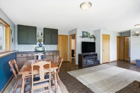 1109 Pond View Drive Braham MN 55006
