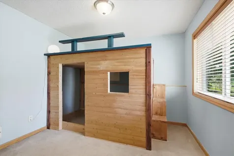1109 Pond View Drive Braham MN 55006