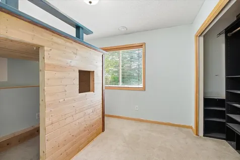 1109 Pond View Drive Braham MN 55006