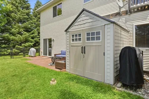 1109 Pond View Drive Braham MN 55006