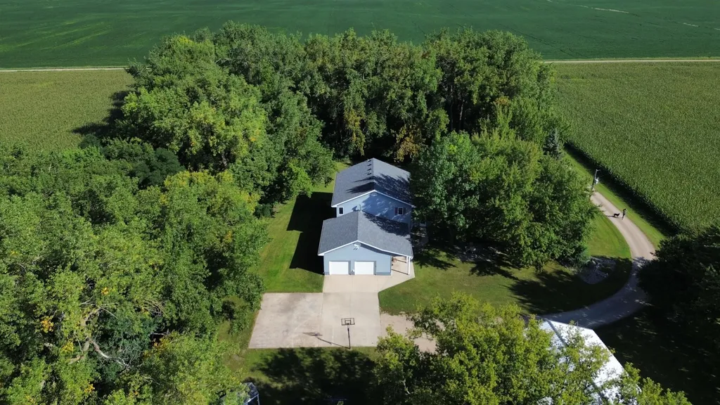 24389 70th Avenue N Hawley MN 56549