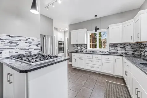 51 W Sarnia Street Winona MN 55987