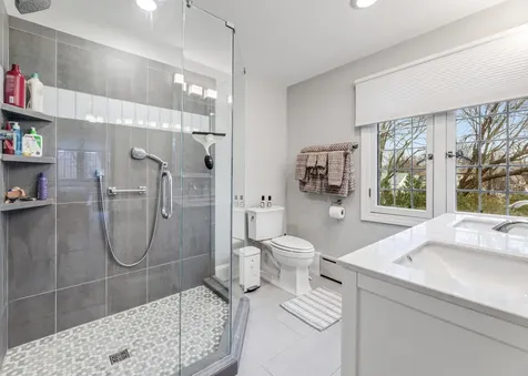 51 W Sarnia Street Winona MN 55987